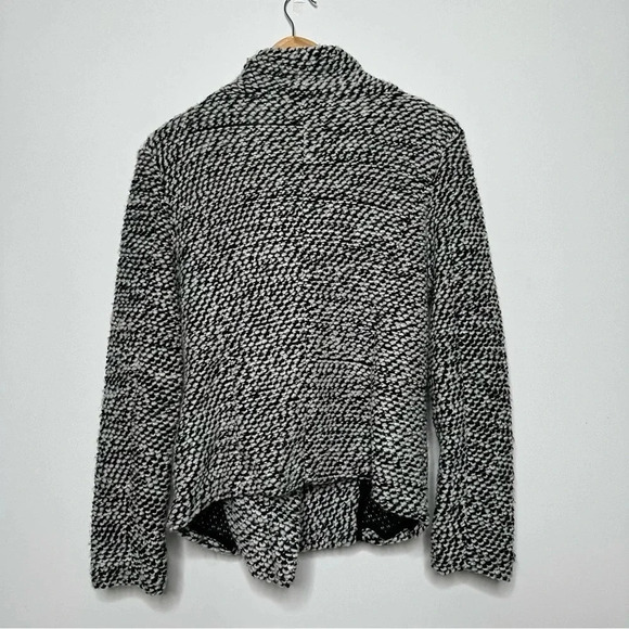 BLANK NYC Marled Boucle Asymmetrical Zip Wool Blend Jacket Size Medium - Picture 9 of 11